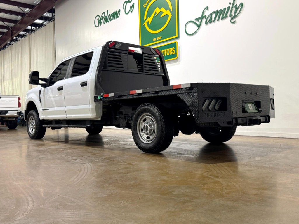 2022 Ford F-250 Image 6