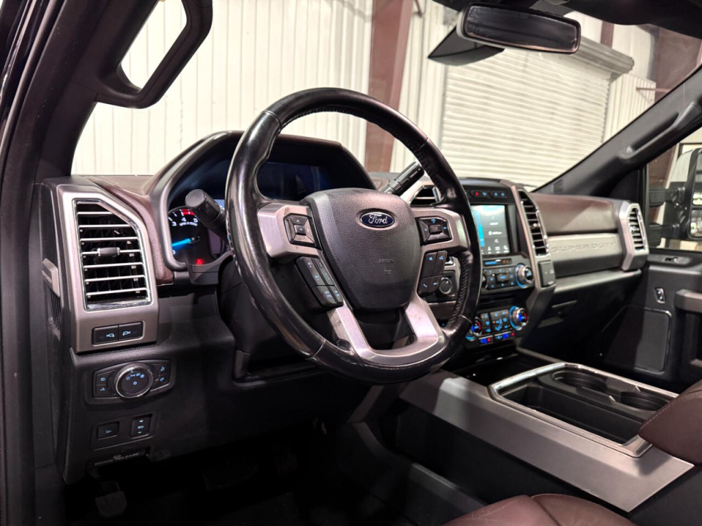 2017 Ford F-250 Image 3
