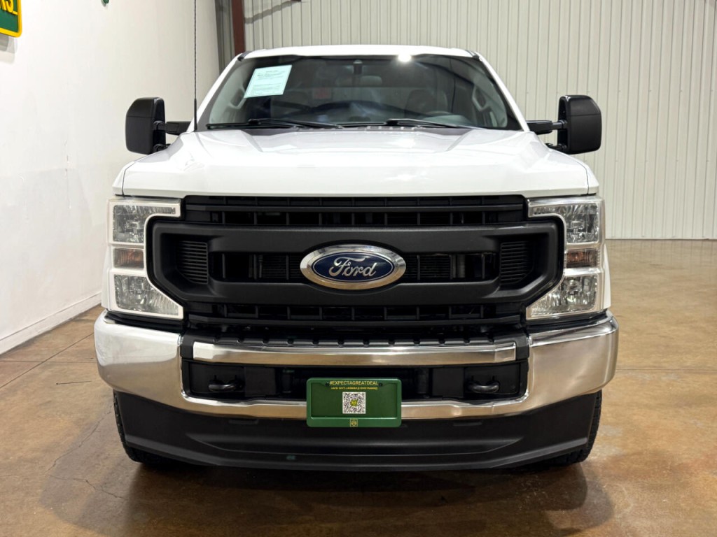 2021 Ford F-250 Image 2