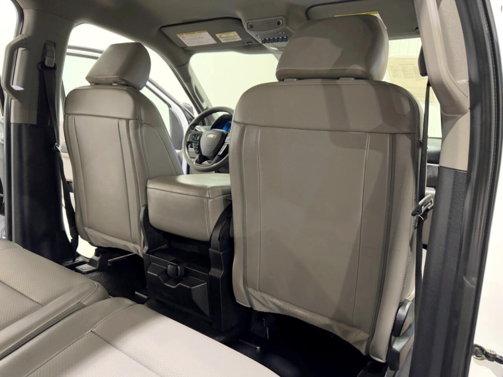 2021 Ford F-250 Image 17