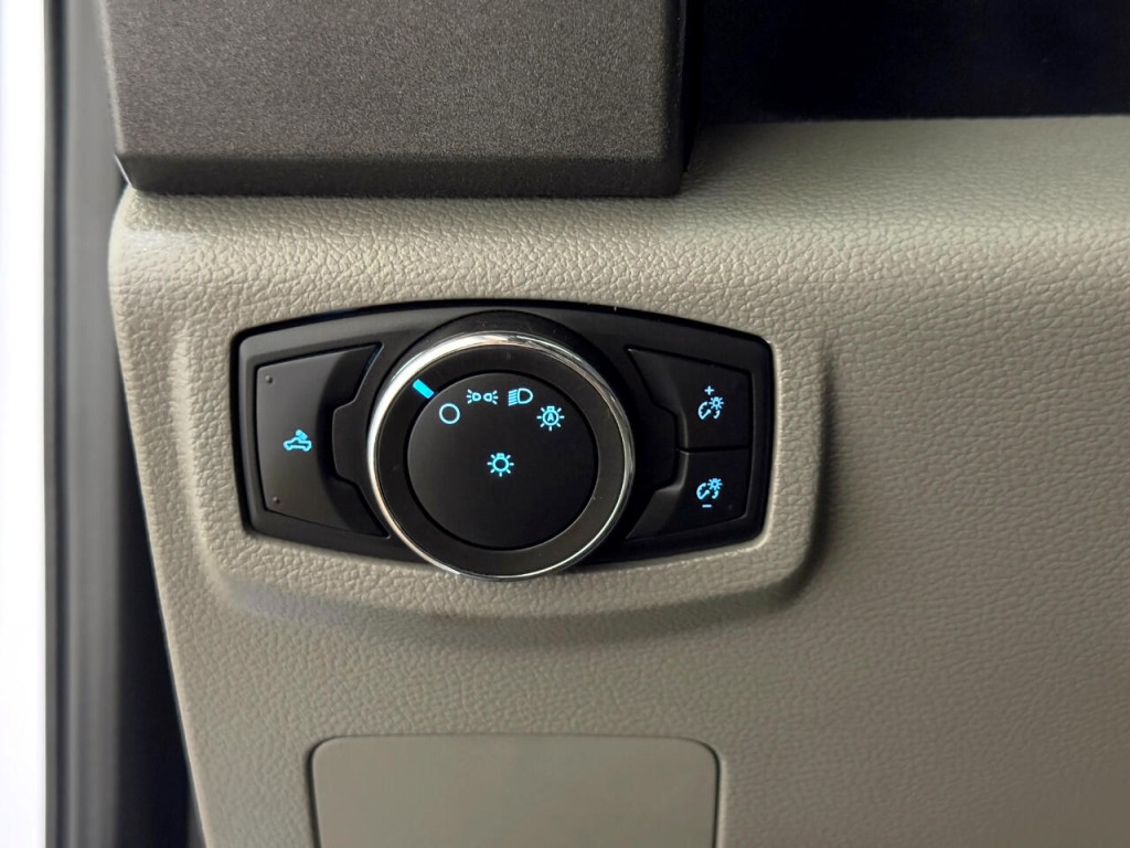2021 Ford F-250 Image 33