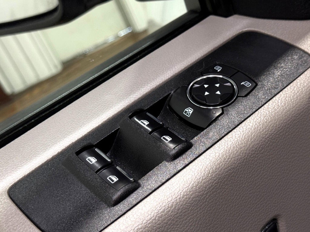 2021 Ford F-250 Image 34