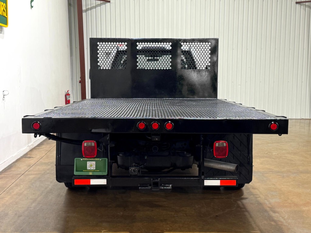 2022 Ford F-350 Image 6