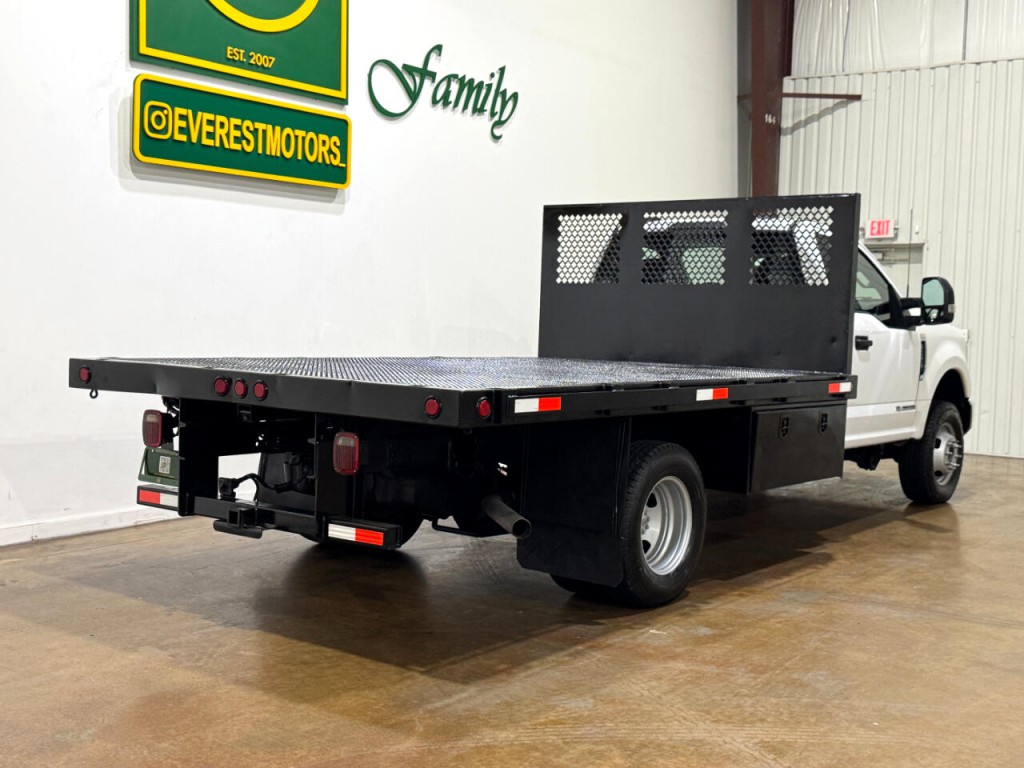 2022 Ford F-350 Image 7