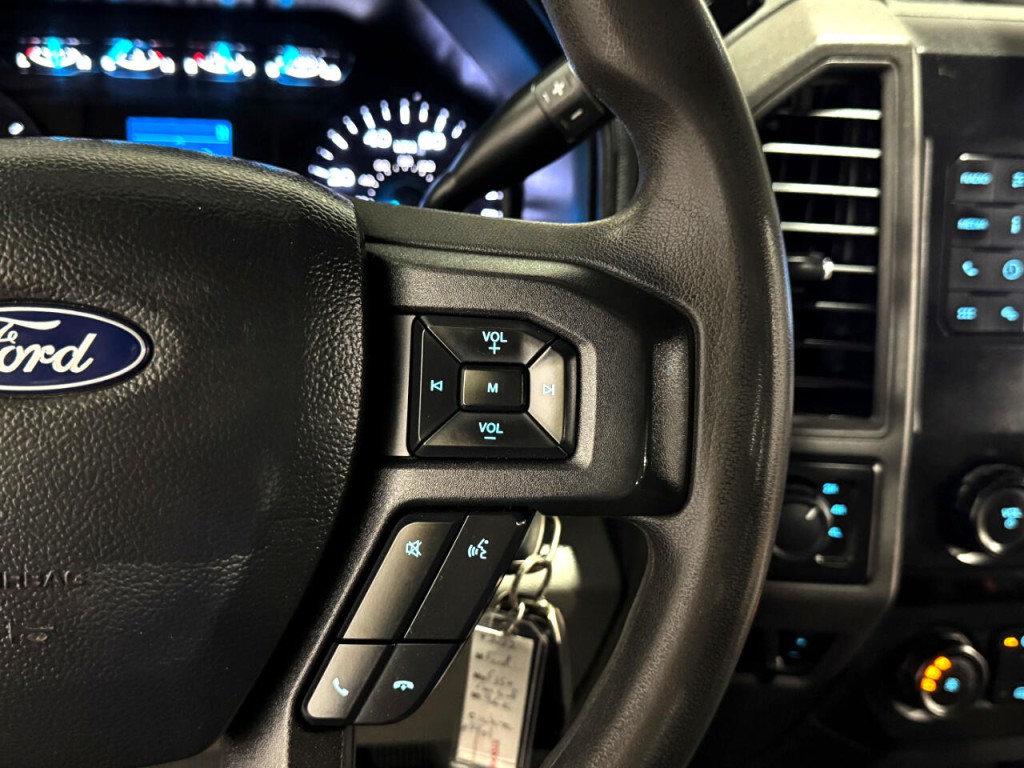2022 Ford F-350 Image 16