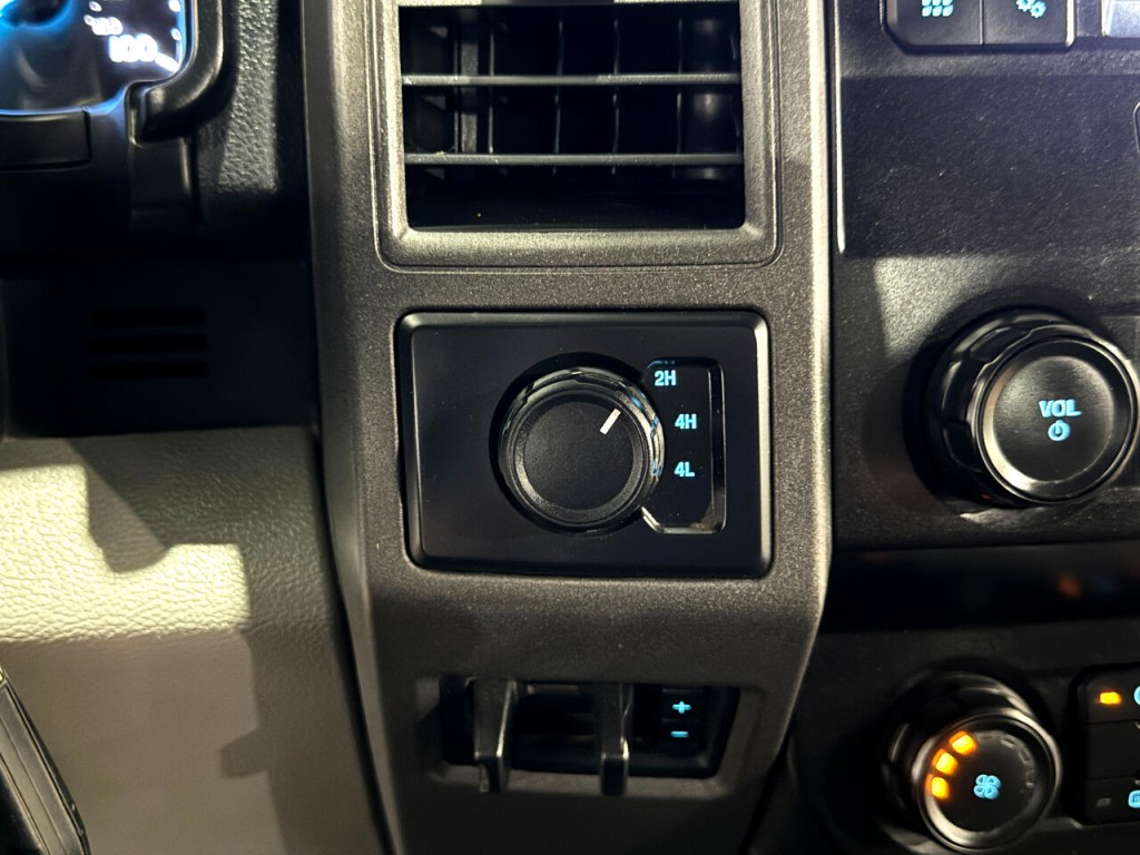 2022 Ford F-350 Image 19