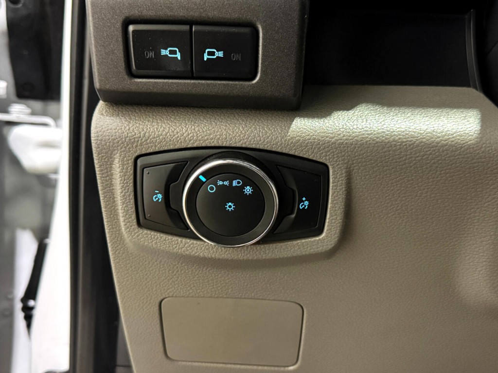 2022 Ford F-350 Image 23