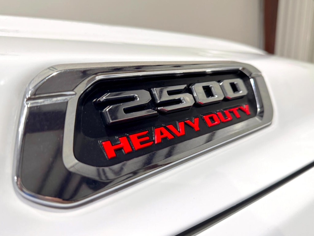 2022 RAM 2500 Image 3