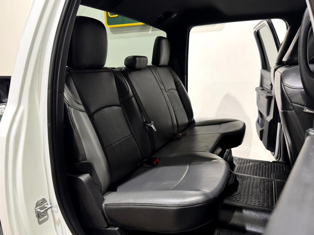2022 RAM 2500 Image 15