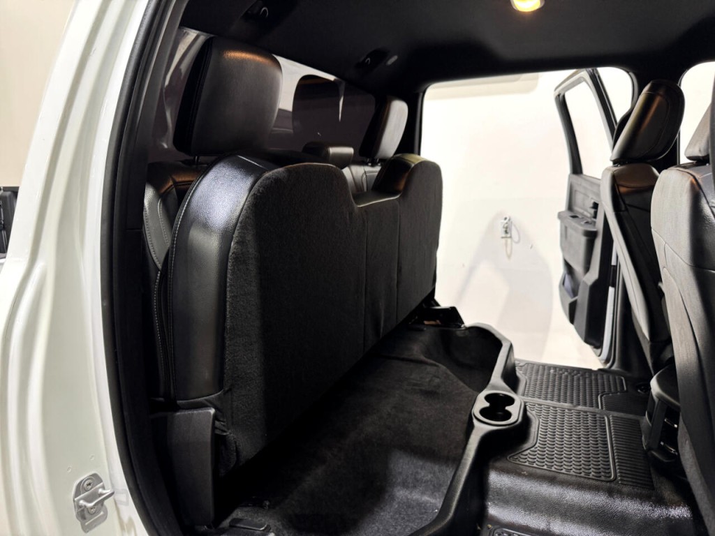 2022 RAM 2500 Image 16