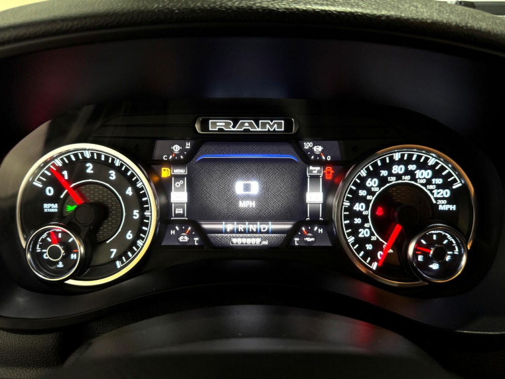 2022 RAM 2500 Image 38