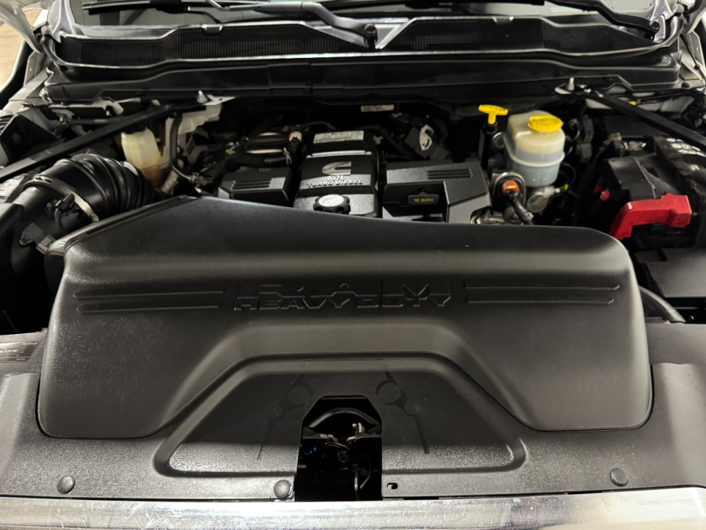 2022 RAM 3500 Image 47