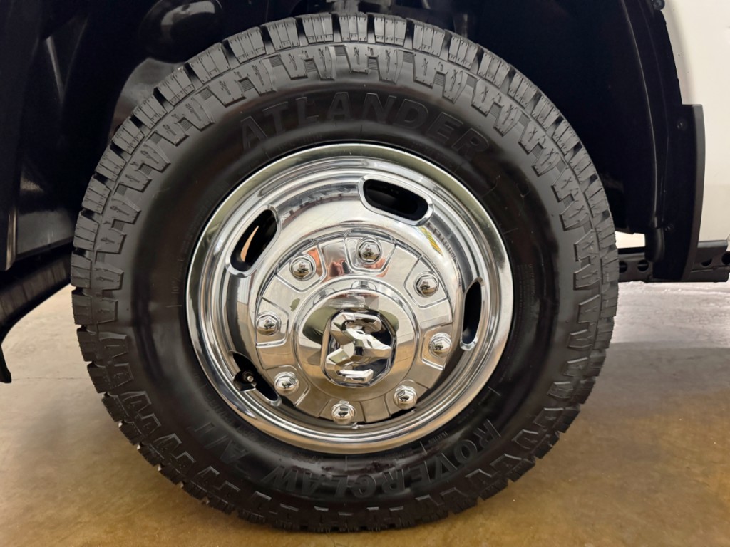 2022 RAM 3500 Image 50