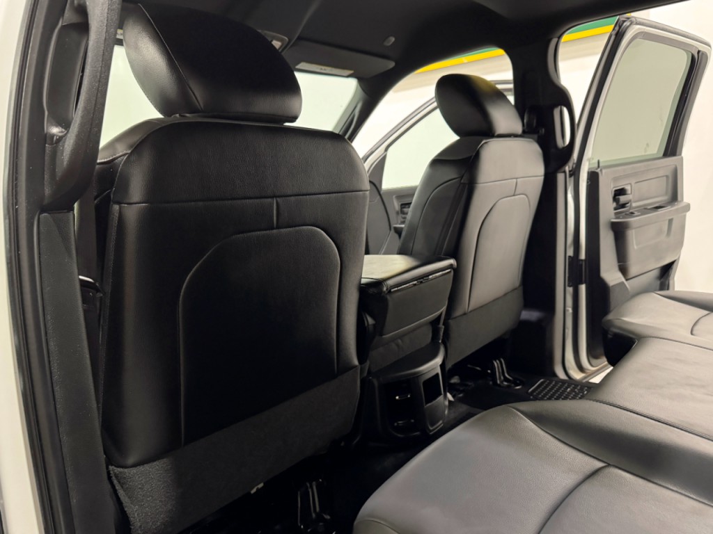 2022 RAM 3500 Image 18