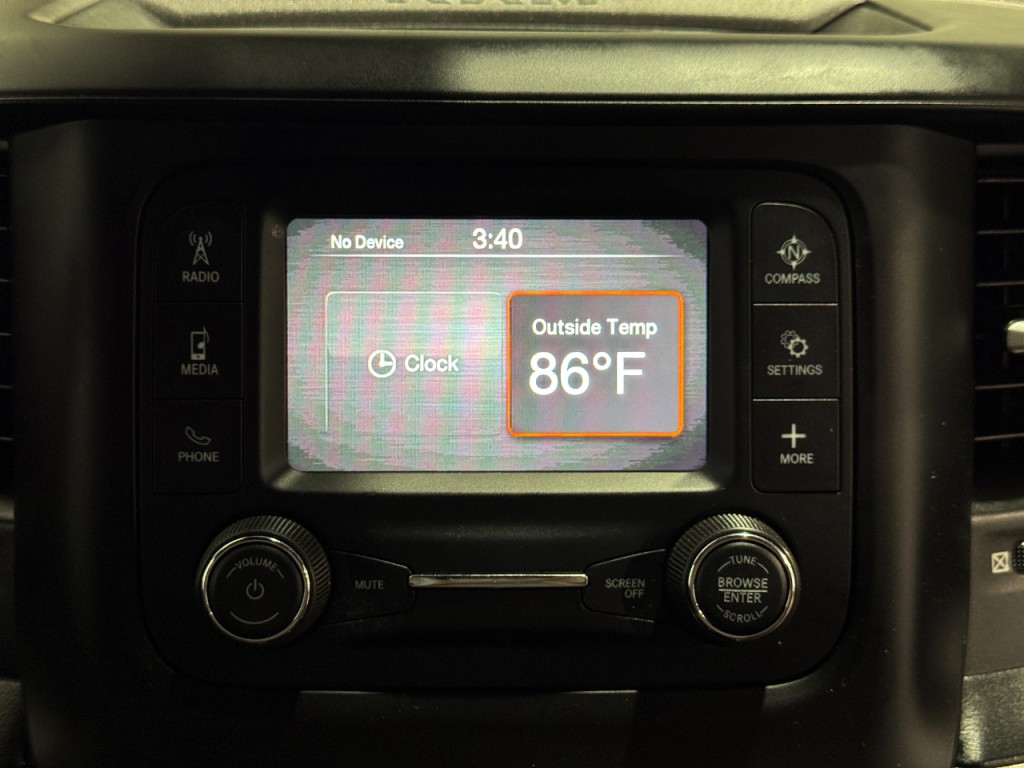 2022 RAM 3500 Image 37