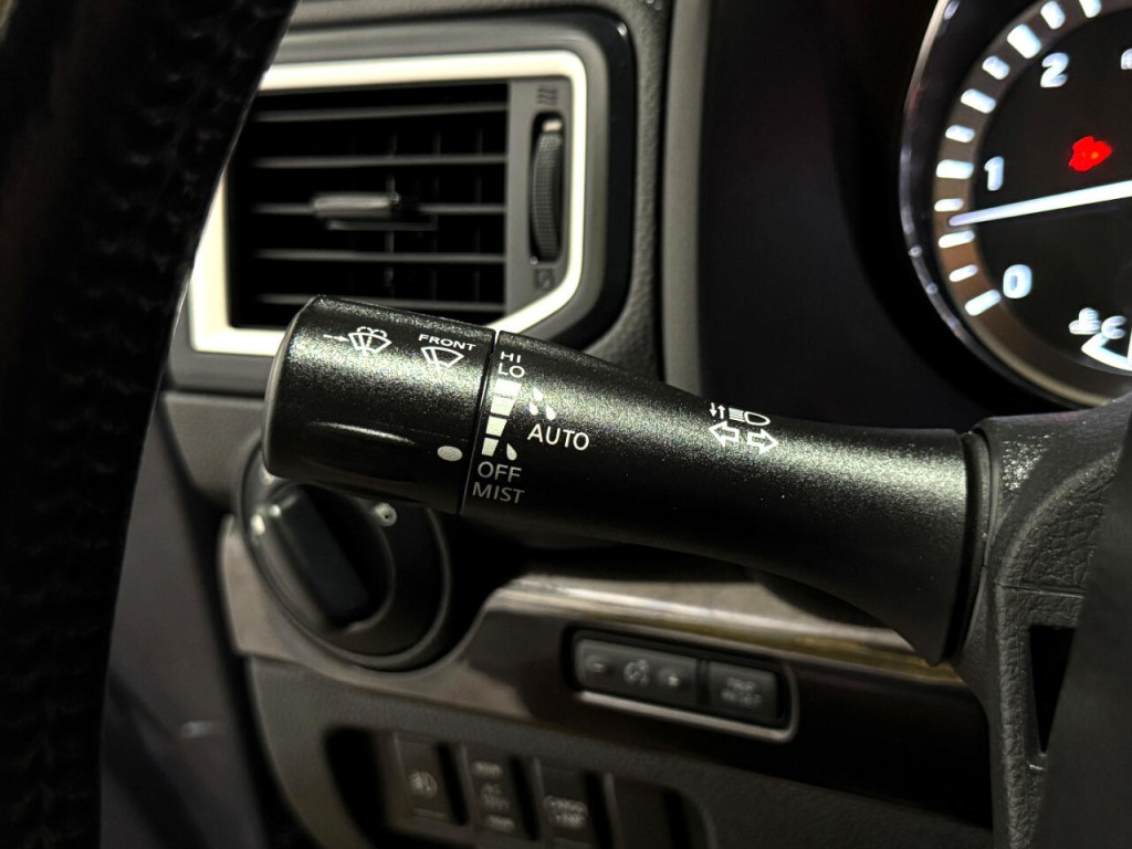2019 Nissan Titan Image 21