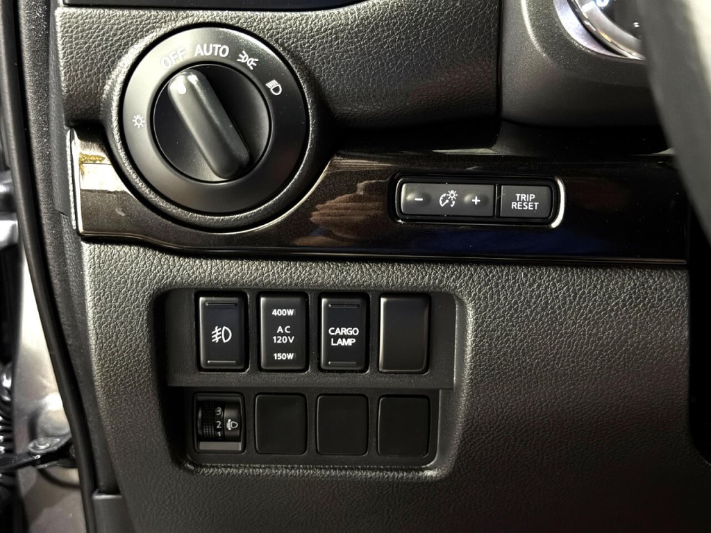 2019 Nissan Titan Image 25