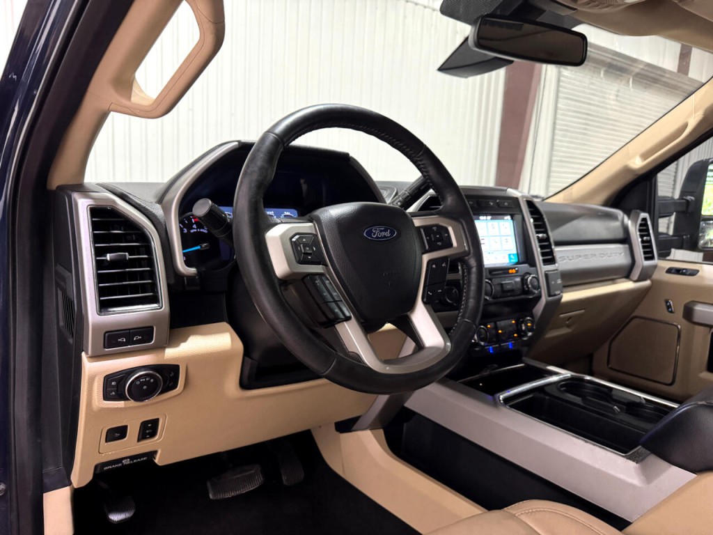 2019 Ford F-250 Image 2