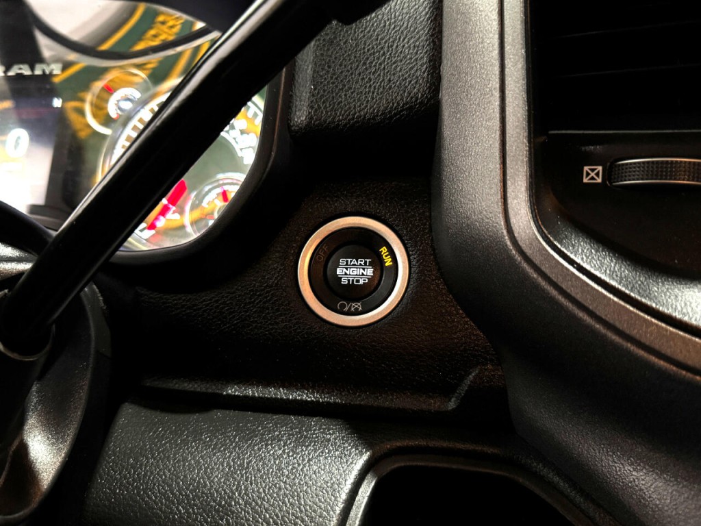 2023 RAM 4500 Image 23