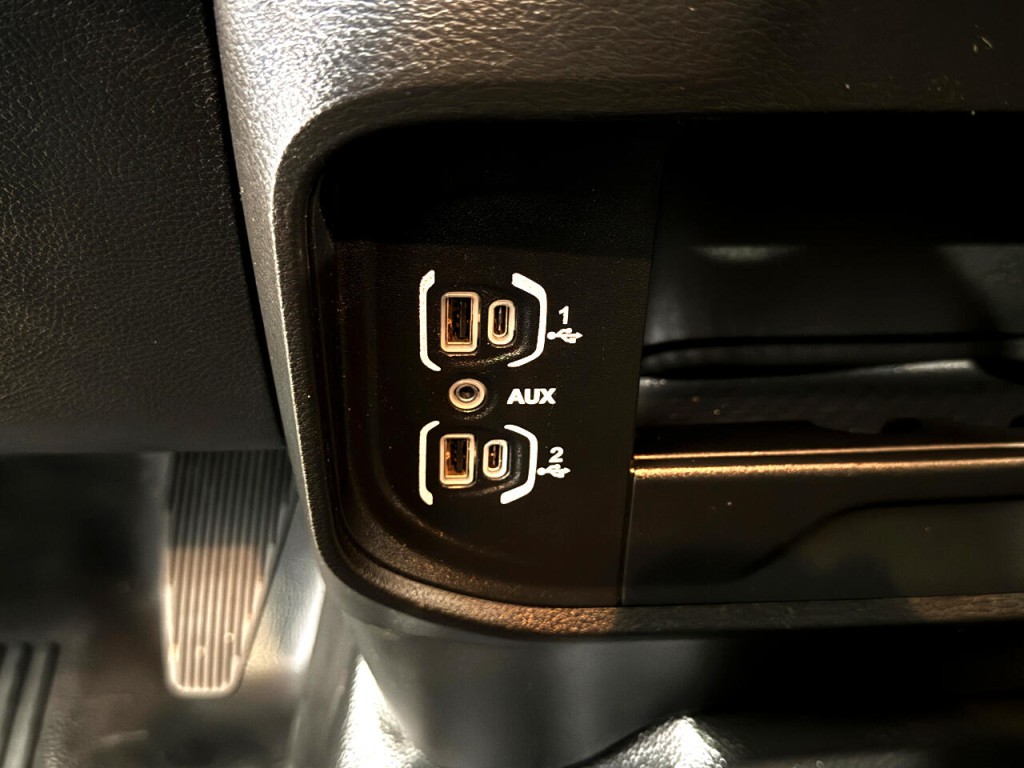 2023 RAM 4500 Image 28