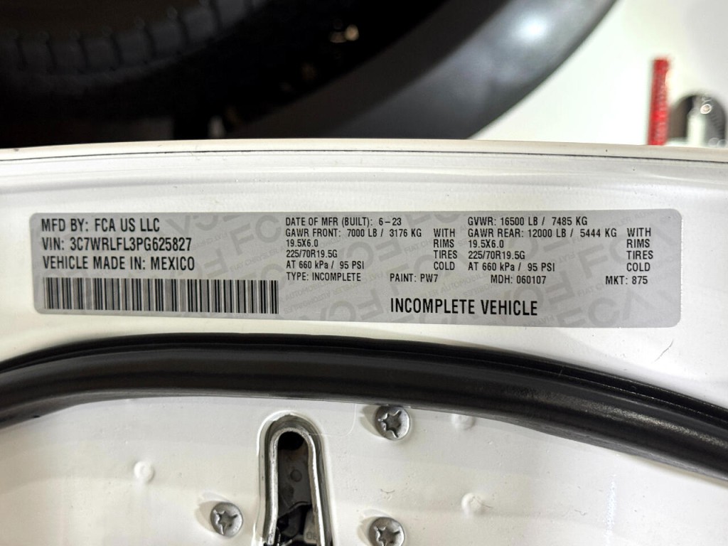 2023 RAM 4500 Image 45