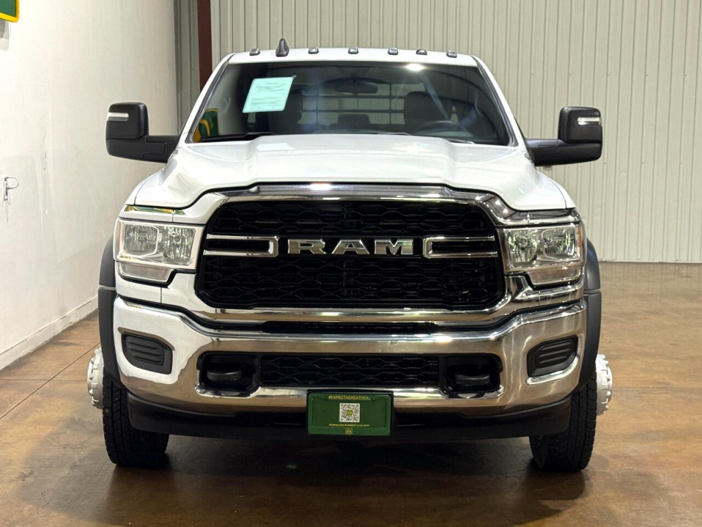 2023 RAM 4500 Image 2