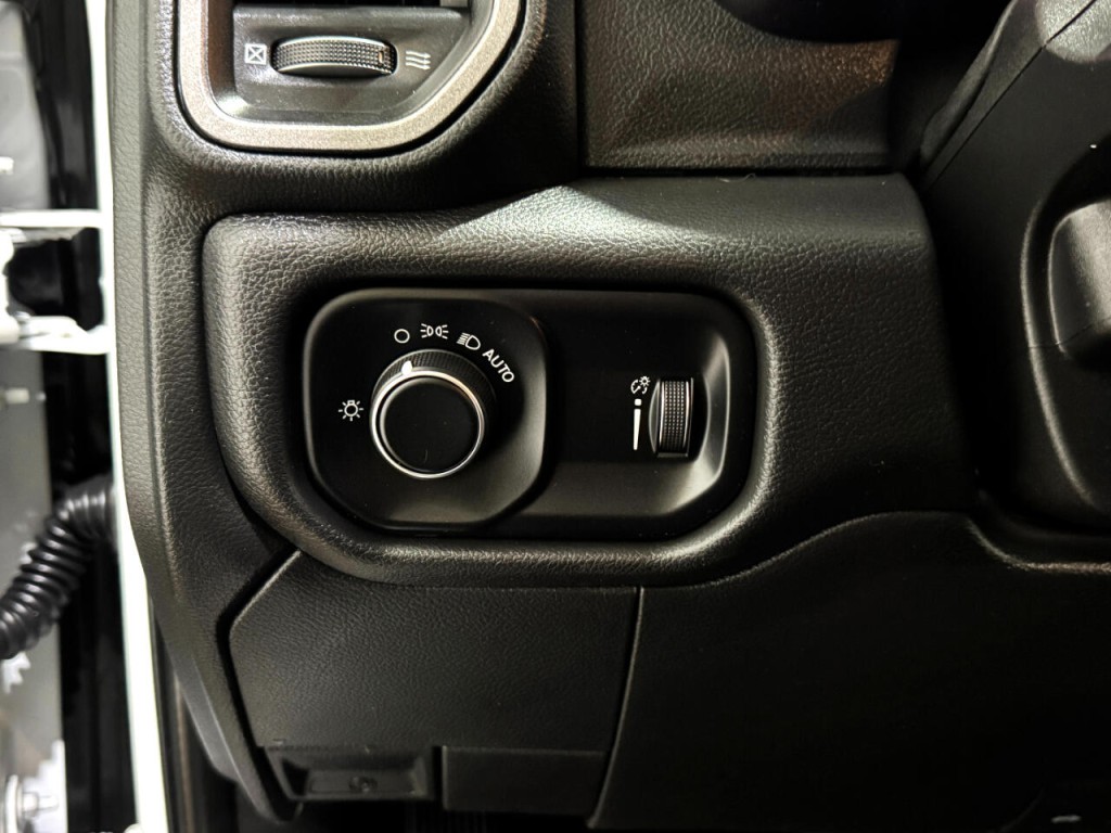 2023 RAM 4500 Image 24