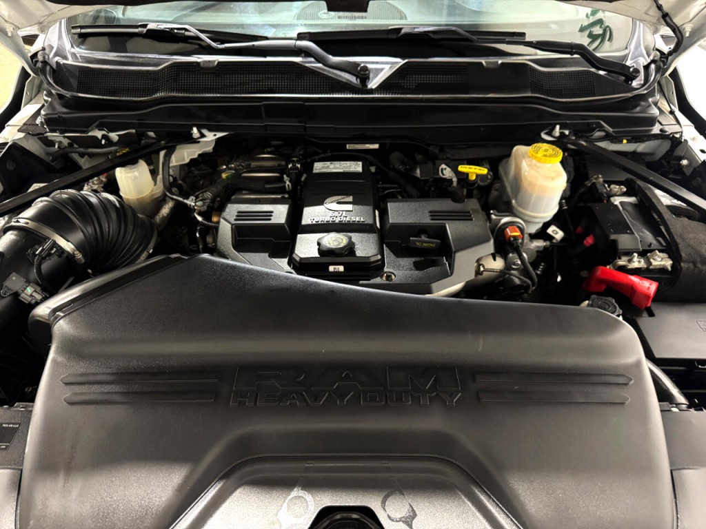 2023 RAM 4500 Image 39