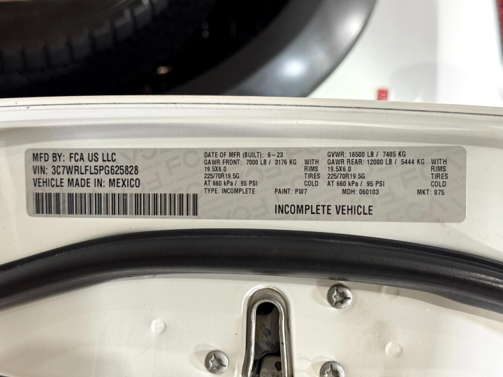 2023 RAM 4500 Image 50