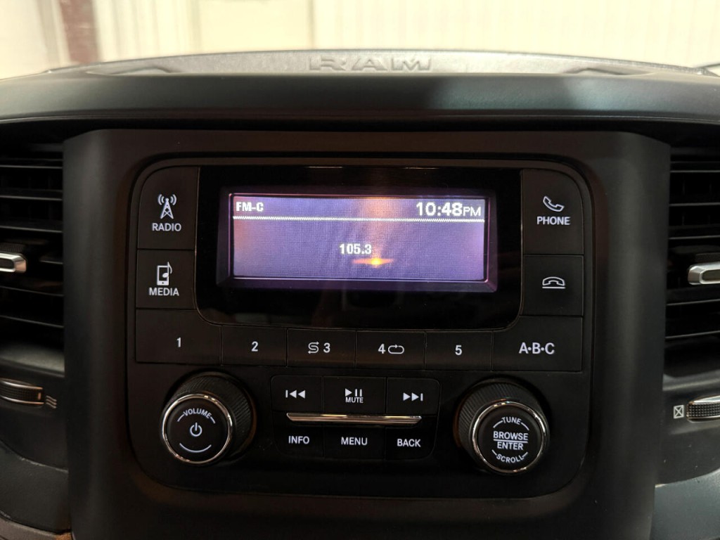 2019 RAM 3500 Image 3