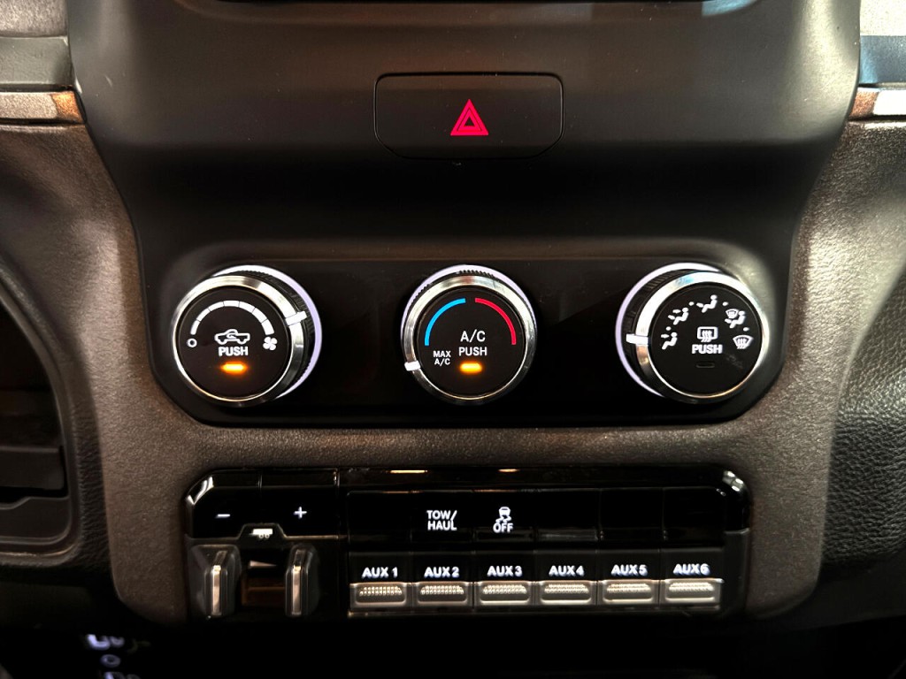 2019 RAM 3500 Image 4