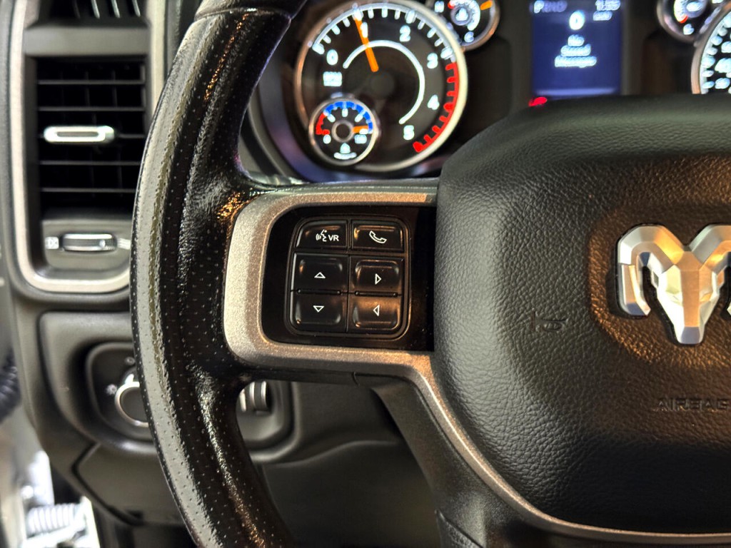 2022 RAM 3500 Image 21