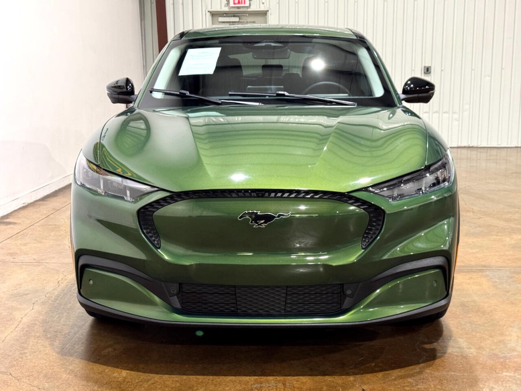 2025 Ford Mustang Image 2