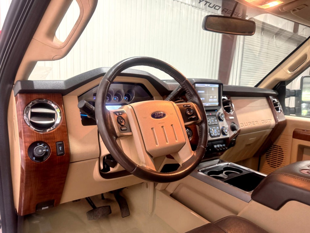 2015 Ford F-350 Image 3
