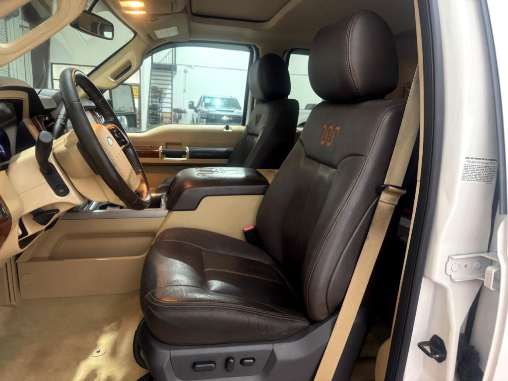 2015 Ford F-350 Image 4