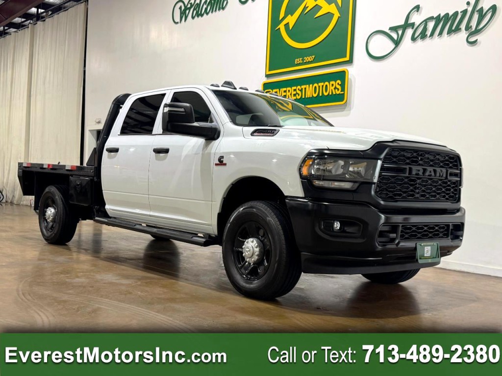 2024 RAM 2500 Image 1