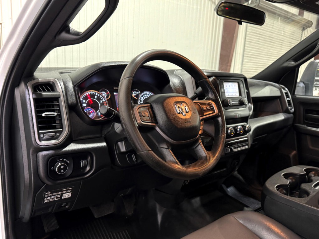 2024 RAM 2500 Image 9
