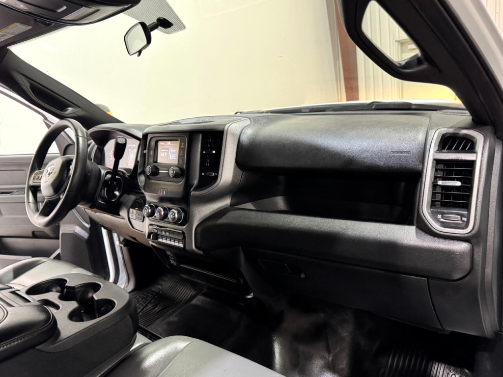 2024 RAM 2500 Image 10