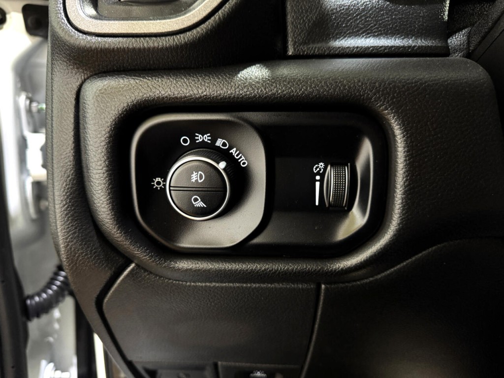 2024 RAM 2500 Image 21