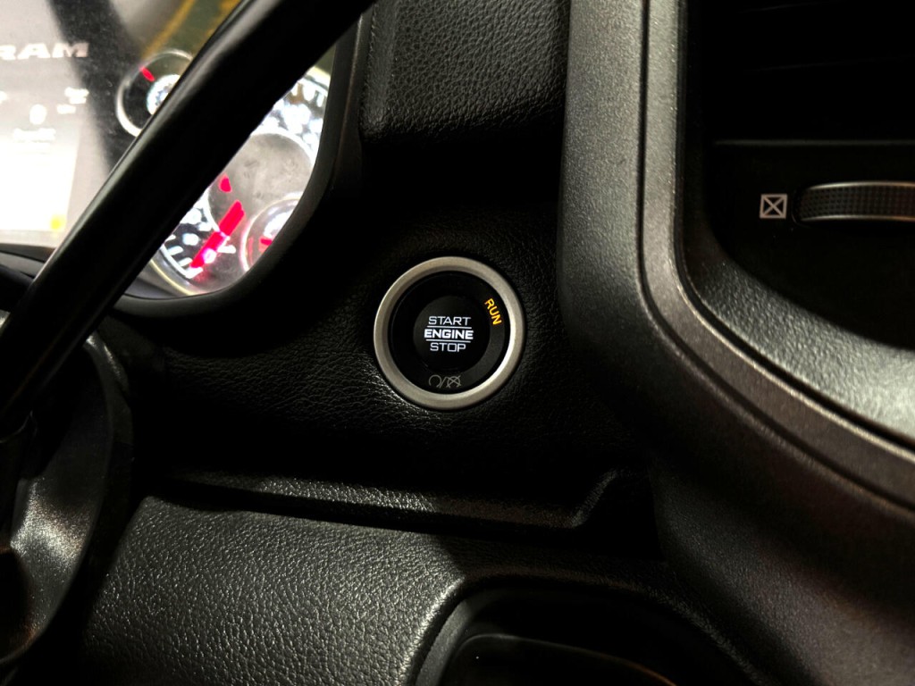 2024 RAM 2500 Image 25