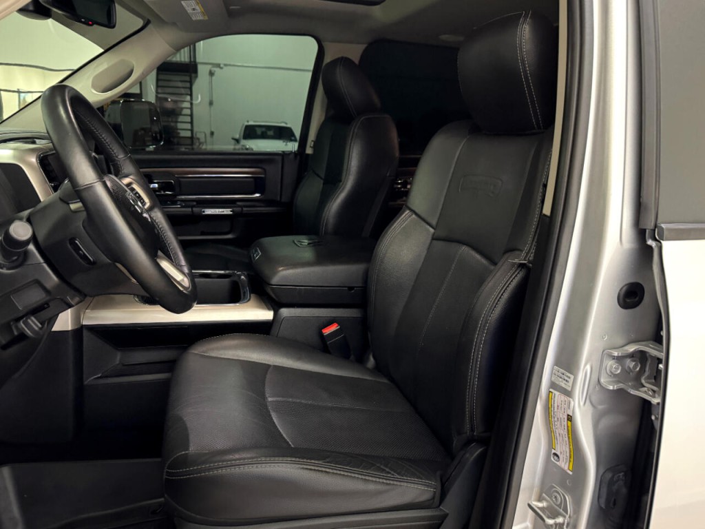 2018 RAM 2500 Image 3