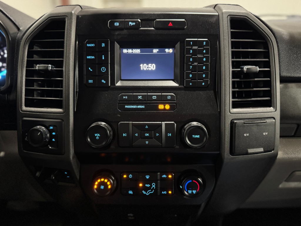 2021 Ford F-250 Image 32