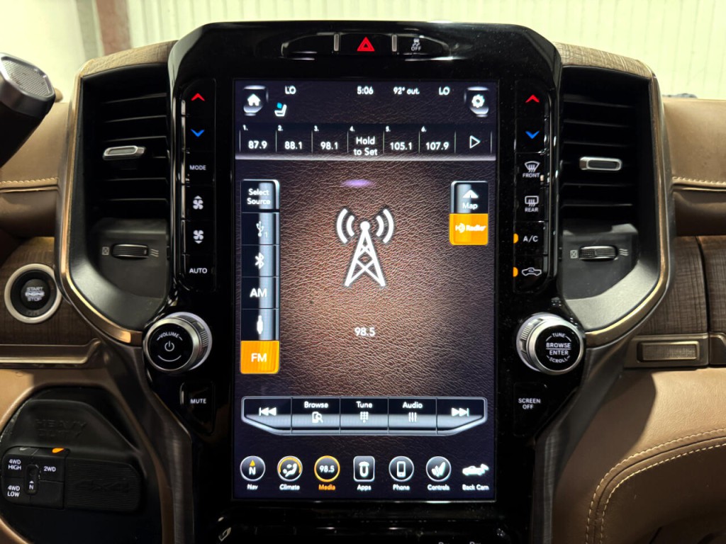 2020 RAM 2500 Image 8