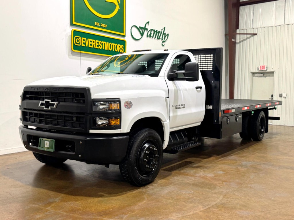 2023 Chevrolet Silverado 1500 Image 3