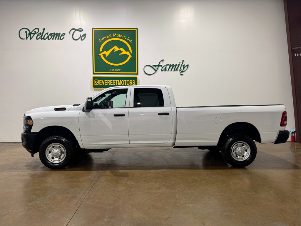 2023 RAM 2500 Image 5