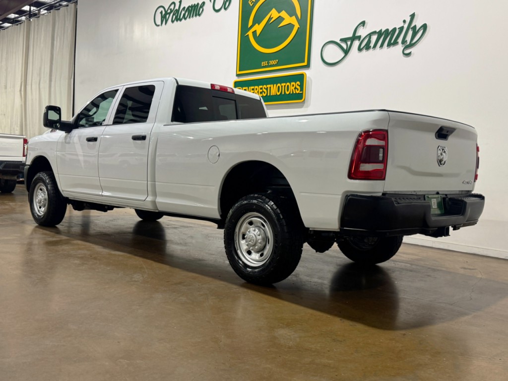 2023 RAM 2500 Image 6