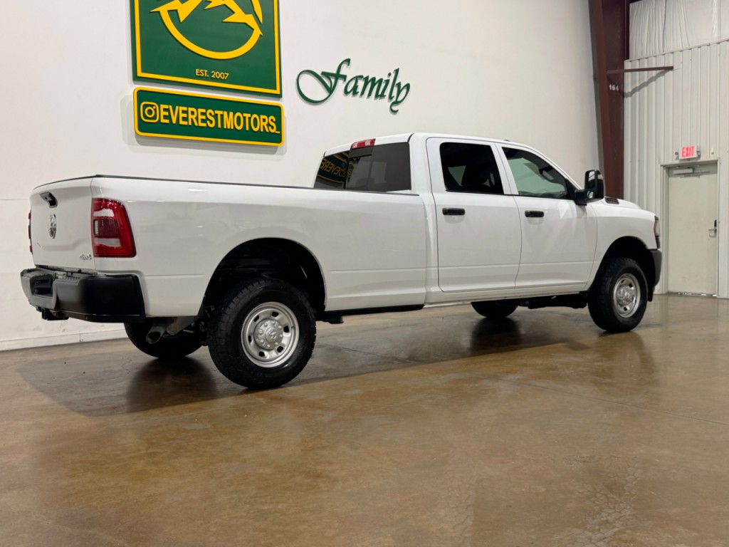 2023 RAM 2500 Image 8