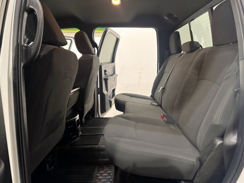 2023 RAM 2500 Image 17