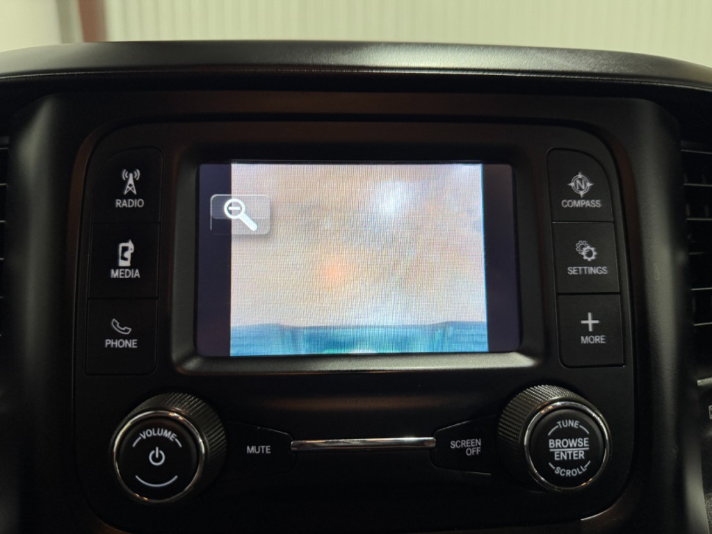 2023 RAM 2500 Image 33