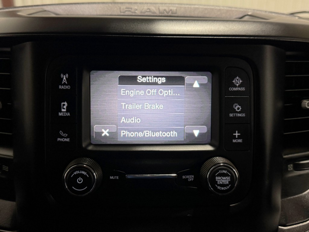 2023 RAM 2500 Image 38